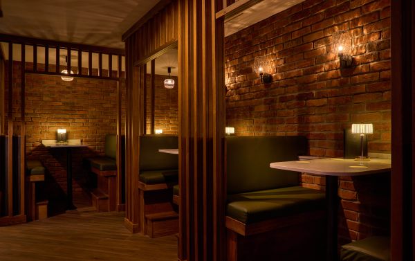 The James Hotel, Bar Snugs 