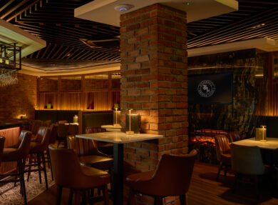 Main Bar 4500px-2