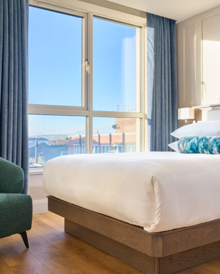 Suite Room 2 4500px-2